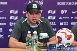 ewc电竞世界杯-斯卢茨基：如果我们志向远大，不可能把未来命运依赖于一两名队员